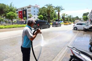 Marmaris Belediyesi bayramda da sahada olacak