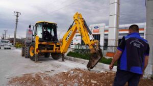 Menteşe’de içme suyu şebeke hatları yenileniyor