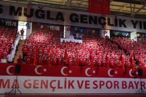 Muğla’daki 19 Mayıs coşkusu salonlara sığmadı
