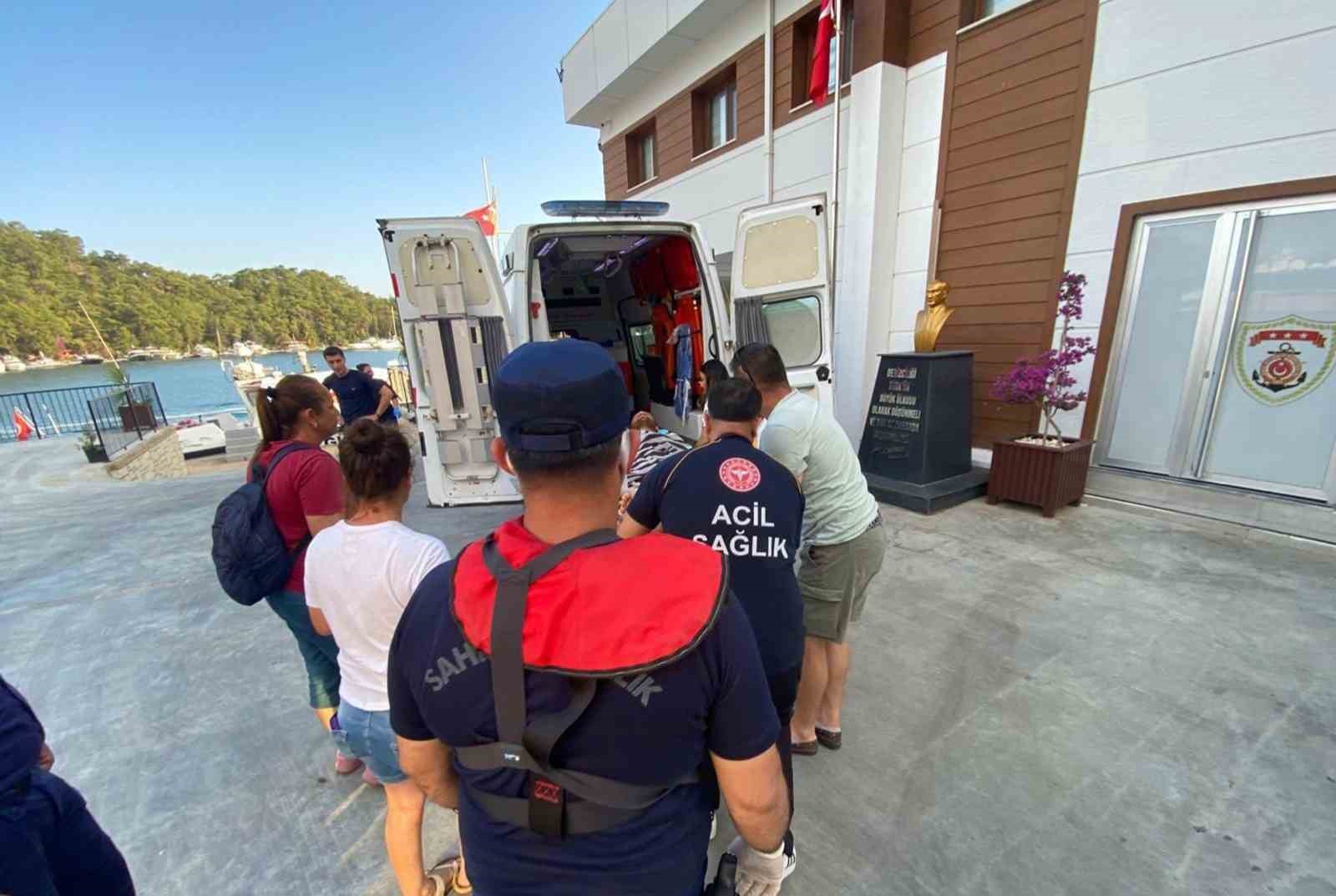 Muğla’nın Fethiye Tersane adasında rahatsızlanan